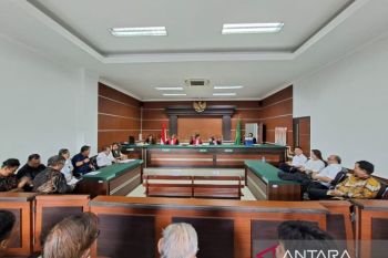 Gugatan Pdt Ricky Tafuama soal dana Rp5,2 miliar ke Hein Arina disidangkan