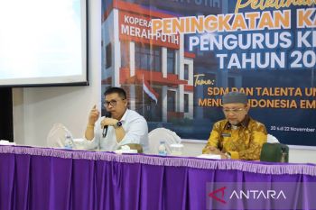 Tingkatkan kompetensi, Pemkot Padang Panjang bekali pengurus koperasi dengan pelatihan