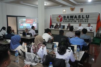 Bawaslu Serang himpun masukan mantan Panwaslu untuk Revisi UU Pemilu