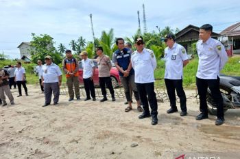 Dinas PUPR Tabalong bangun sistem drainase lapangan bola Kelua
