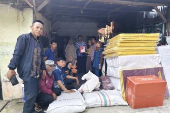 Korban kebakaran saat bentrok di Tallo dapat bantuan