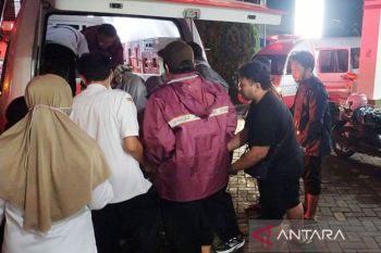 Kemarin, Erupsi Gunung Semeru hingga pemodal tambang ilegal