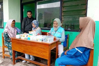 PMI kirim logistik membantu respons dampak letusan Gunung Semeru