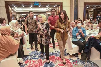 Keluarga berperan penting dalam pelindungan anak di ruang digital