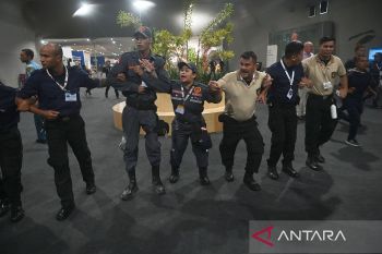 COP30 resmi ditutup meski negosiasi masih dilakukan