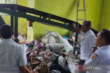 Pemkot Pariaman bentuk 10 bank sampah kurangi beban PDU
