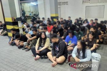 Kemlu RI pulangkan sembilan  WNI diduga para korban online scam dari Kamboja