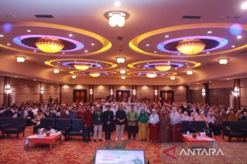 Pakar Parenting mengiingatkan orang tua lunasi "utang pengasuhan"