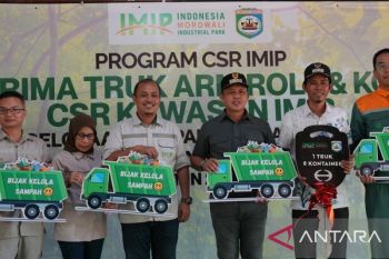 Truk dan Kontainer sampah IMIP perkuat penanganan lingkungan di Morowali