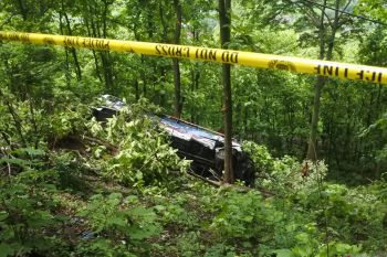Kecelakaan bus terjun ke jurang