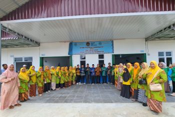 Hadiri peringatan Milad di Dharmasraya, Kornas MBG tinjau persiapan operasional dapur