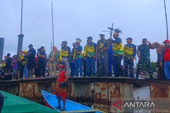 Lanal Timika dukung kegiatan pentas seni budaya masyarakat pesisir Mimika
