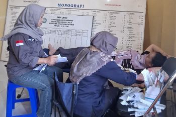 Warga desa di Kotim antusias ikut pelayanan KB gratis