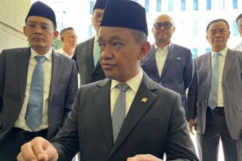 Govt commits to regulating illegal mining