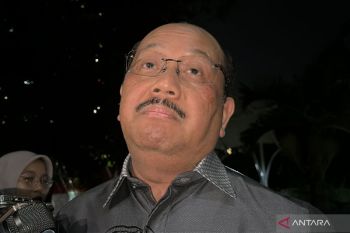 Pengacara Ira Puspadewi mendatangi KPK setelah Presiden beri rehabilitasi