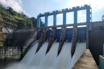 Sumbar sudah banjir dan longsor, BPBD Riau pantau permukaan air sungai