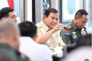 Presiden Prabowo pimpin evaluasi nasional Koperasi MP di Mabes TNI