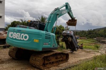 Rektor UIN Imam Bonjol pastikan tidak ada korban jiwa turap ambruk
