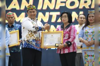 Gunung Mas raih penghargaan Anugerah Keterbukaan Informasi Publik kategori Informatif