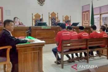 JPU Kejari Medan tuntut hukuman mati lima kurir ganja 128 kilogram