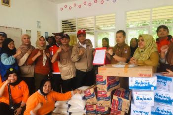 Setelah relawan, PT Semen Padang kirim bantuan untuk dapur umum korban banjir Batu Busuak