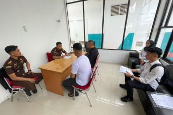 Kejari Batam tahan dua tersangka kecelakaan kerja "ASL Shipyard"