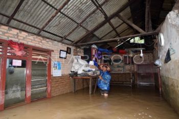 Banjir meluas di Padang Pariaman