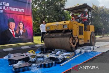 75 alat telekomunikasi ilegal dimusnahkan! Langkah tegas Kemkomdigi