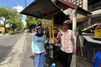 Hanya modal KTP, penjual soto rasakan kemudahan dan layanan terbaik JKN