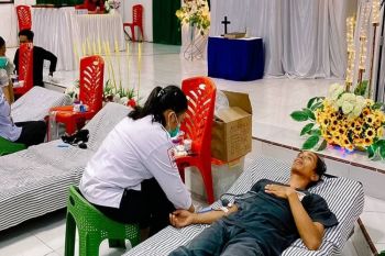 PMI Morut dan GKST Bethesda Mayumba kerjasama donor darah