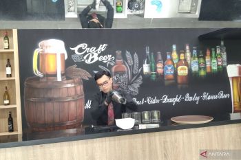 Kampus PIB sediakan beasiswa untuk siswa kurang mampu di Bali