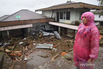Banjir bandang di Malalak Sumbar, dua orang ditemukan meninggal