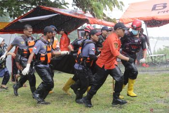 Apel gelar peralatan dan simulasi banjir