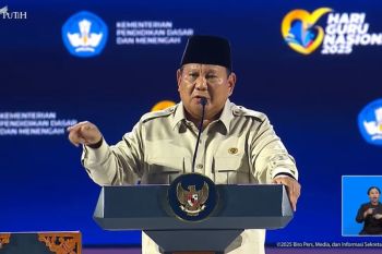 Prabowo forms Bridge Emergency Task Force to improve school access