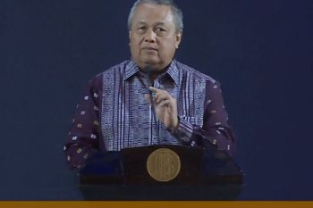 Gubernur BI: Pertumbuhan tinggi mengharuskan transformasi sektor riil