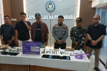 Razia Gabungan Lapas Kelas IIA Pekanbaru, Sinergi TNI-Polri dan Pemasyarakatan Amankan Barang terlarang