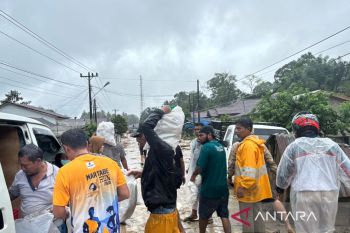 BGN kirim 1.500 paket MBG korban bencana di Sumut