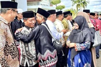 Ketua DPRD Murung Raya apresiasi pemkab berangkatkan umrah 59 juara STQ