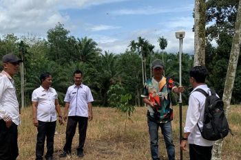 Pengecekan kembali bidang tanah di Nagari Lansek Kadok, Kantor Pertanahan Pasaman pastikan ketepatan data pertanahan
