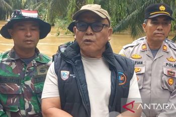 Pemkab Pasaman Barat imbau warga di Tinggam Sinuruik mengungsi pascalongsor