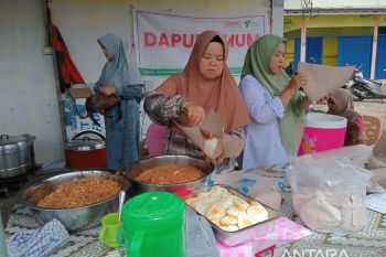 Tangani banjir, Dompet Dhuafa dirikan dapur umum di Padang Pariaman