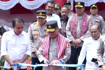 Wakapolri meresmikan Early Warning System Gunung Lewotobi Laki-Laki