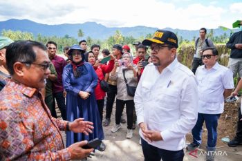 Staf kepresidenan tinjau kerusakan infrastruktur di Padang Pariaman