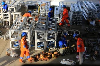 Mendagri sebut 30 ton peralatan perbaikan listrik sudah berada di Aceh