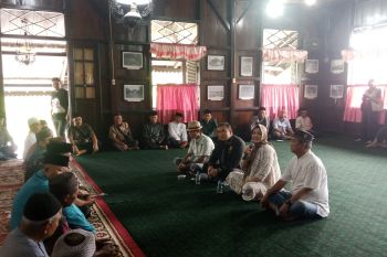 Wagub Babel ikuti ritual adat di Belitung untuk harmonisasi kepemimpinan