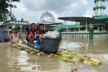 Hujan & tanggul jebol, 16.987 KK di&nbsp;Serdang Bedagai terdampak banjir