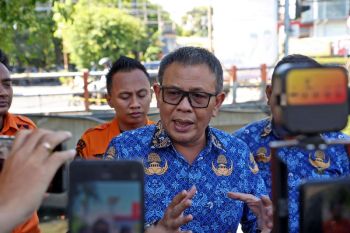 Pemkot Surabaya buka posko peduli bencana Sumatra