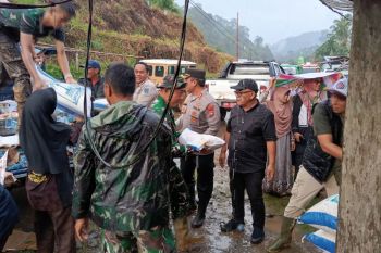 Pemkab: 4.292 warga terdampak bencana di Pasaman Barat masih mengungsi