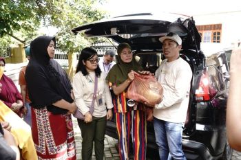 Tim Natal Nasional antar bantuan bencana atas instruksi Prabowo,