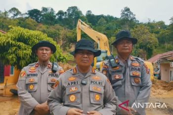 Polresta Padang bantu pemulihan kota usai dilanda bencana